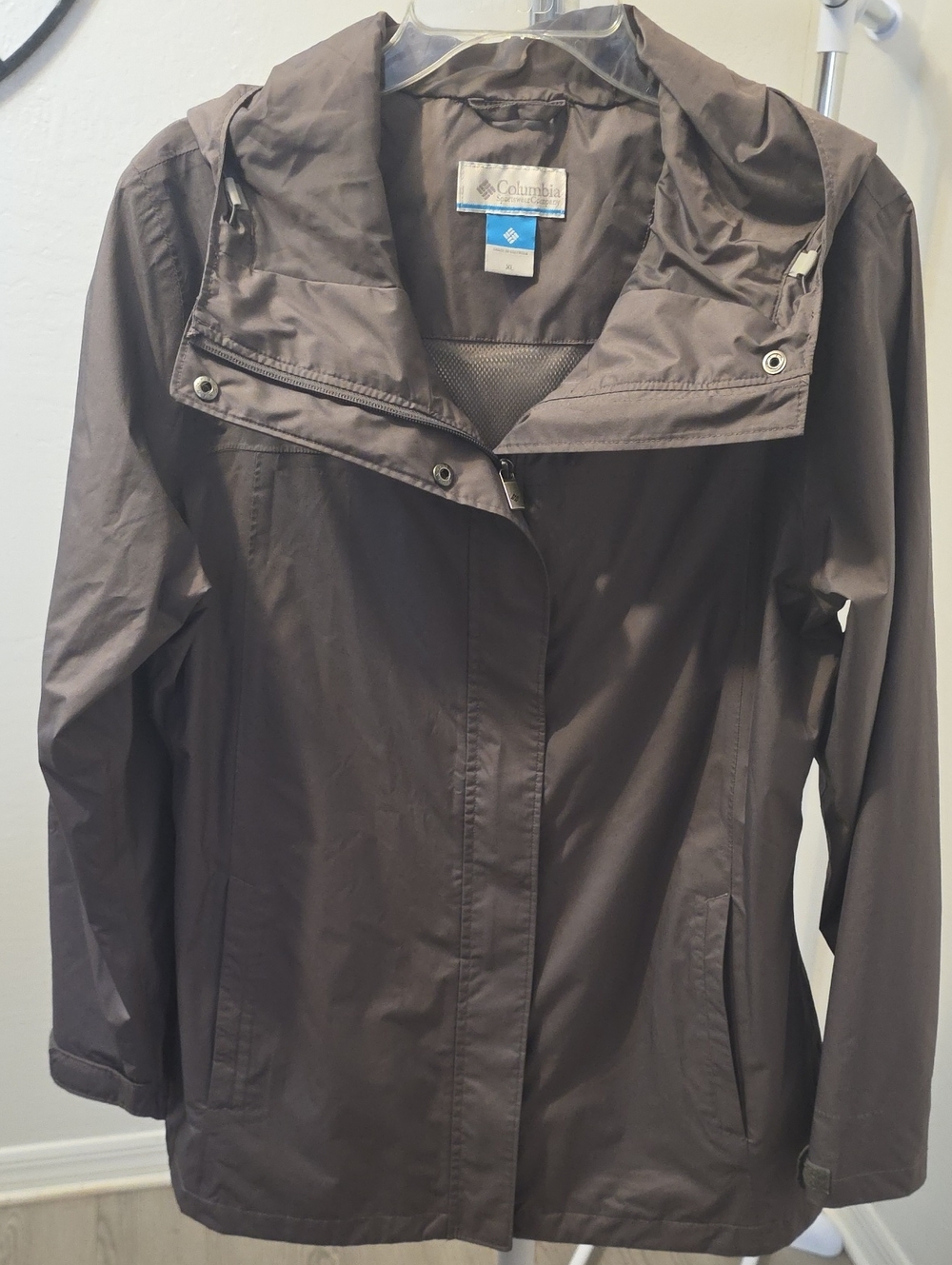 Columbia Women's gray Lightweight Waterproof Utility Jacket